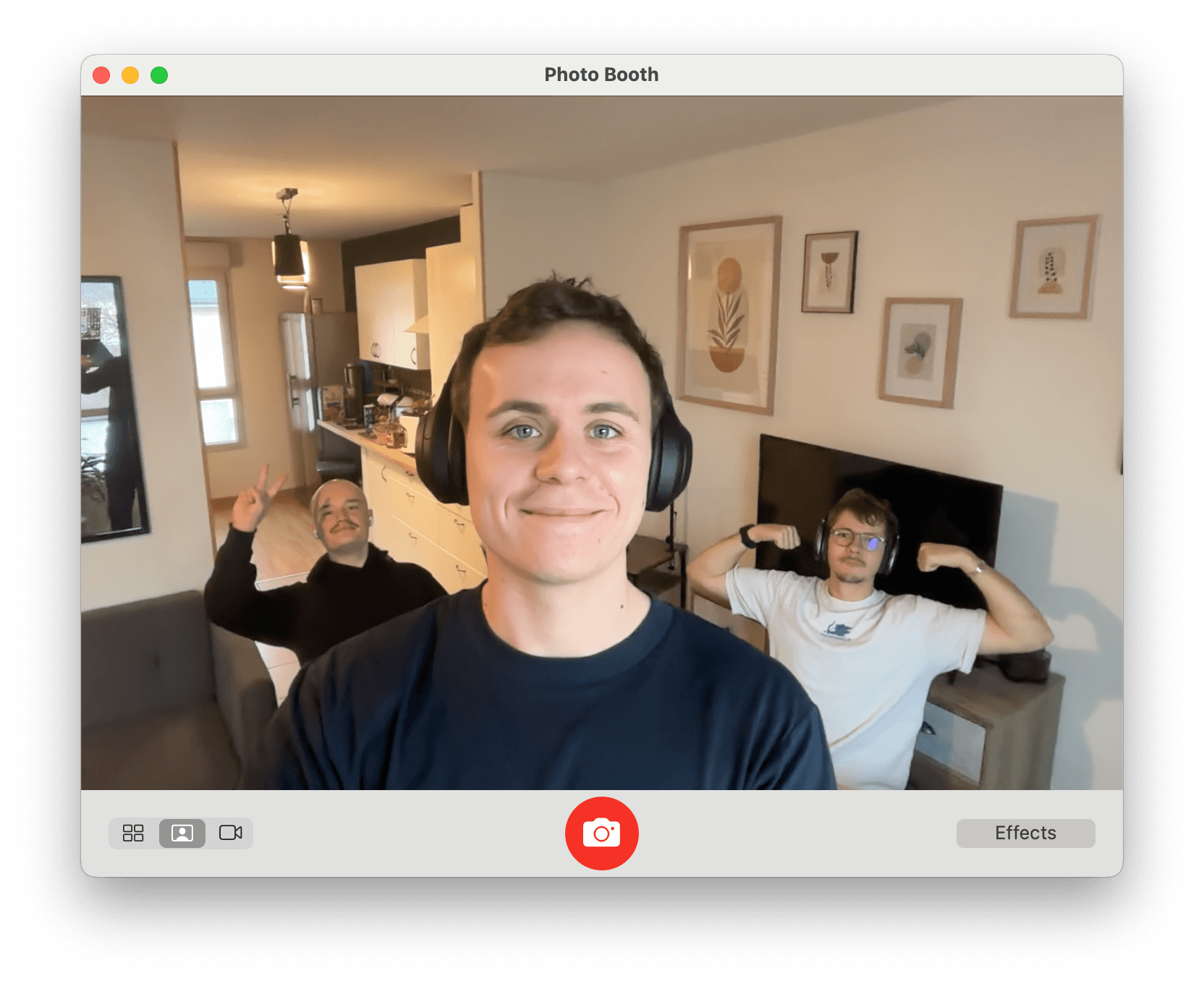 L'équipe fondatrice de ChatSEO : Nicholas, Paul et Léo
